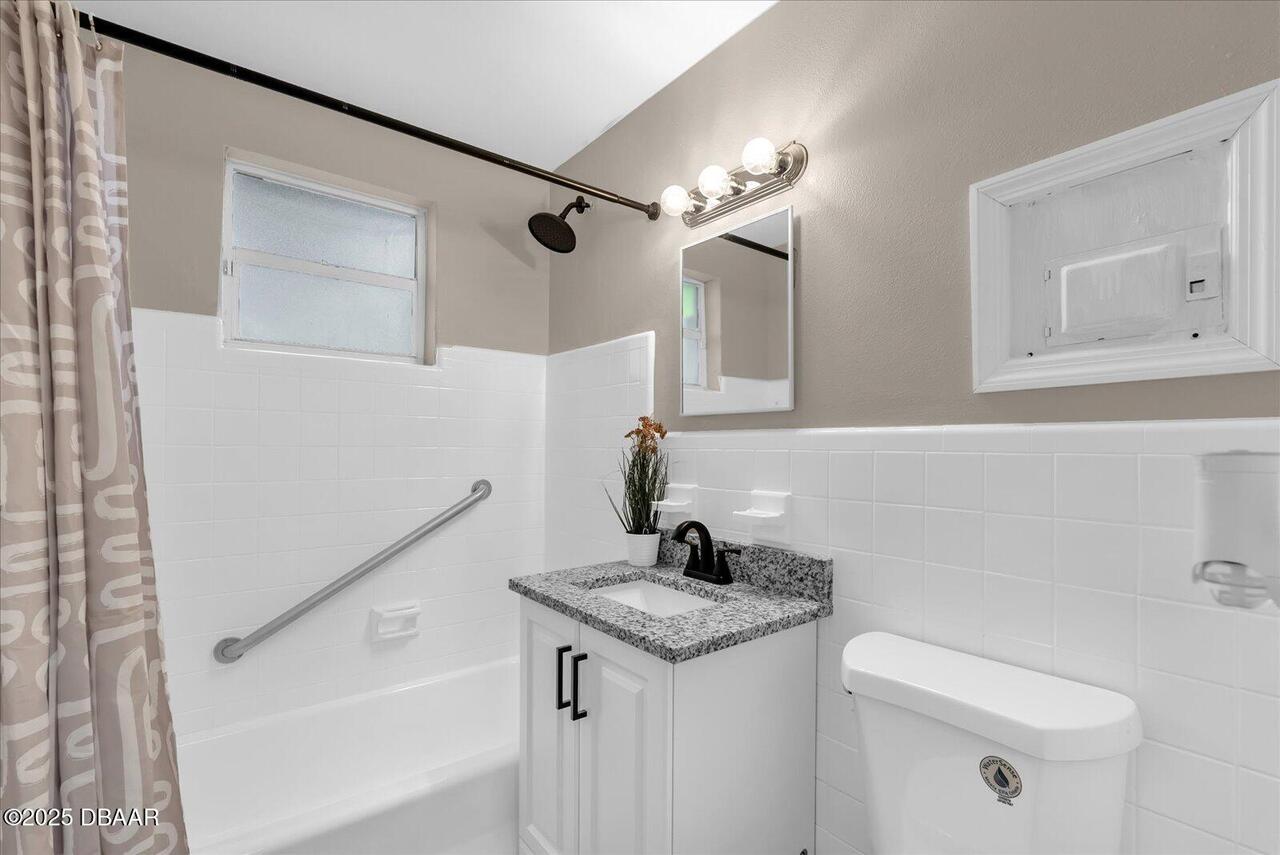 Listing Photo 12