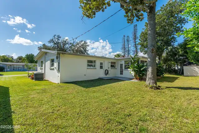 Listing Photo 7