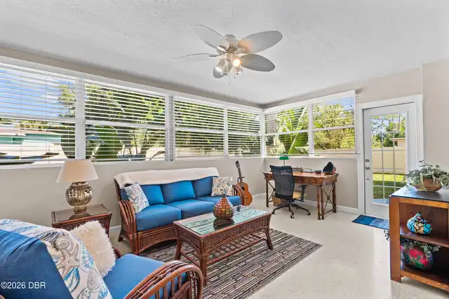 Listing Photo 19
