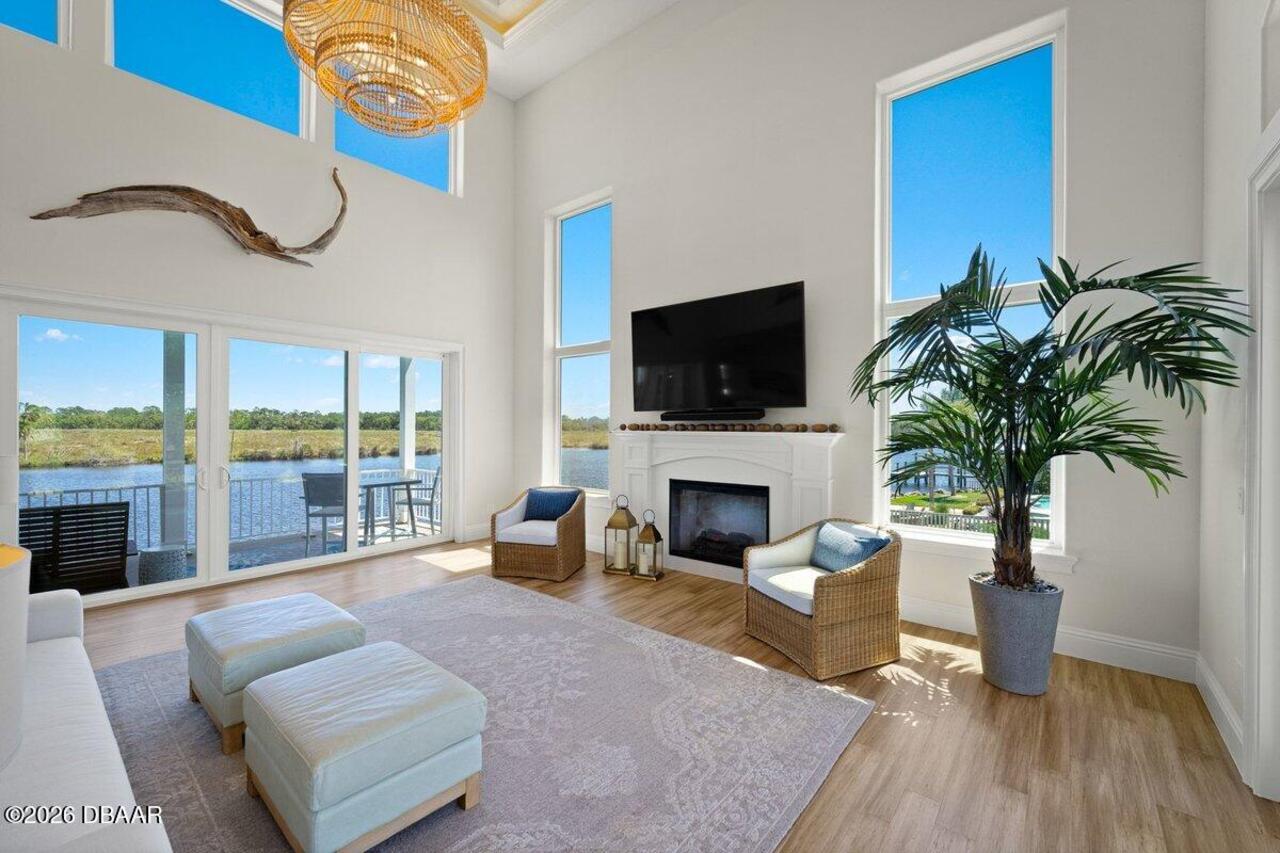 Listing Photo 8