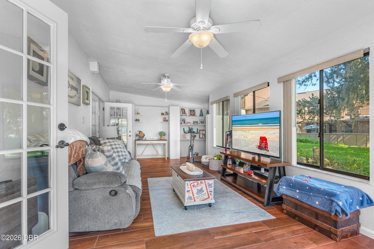 Listing Photo 19