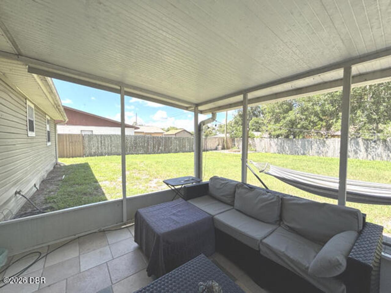 Listing Photo 16