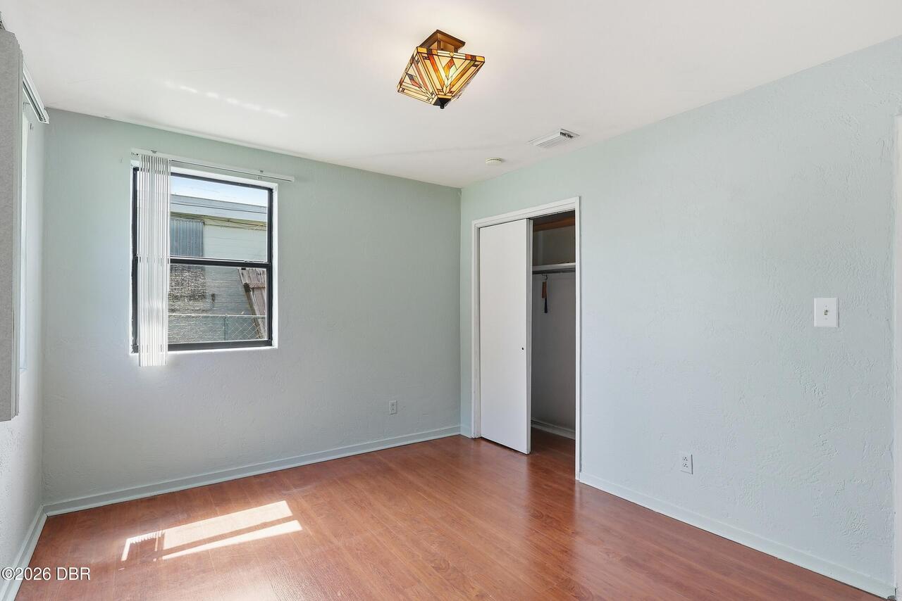 Listing Photo 14