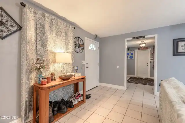 Listing Photo 7