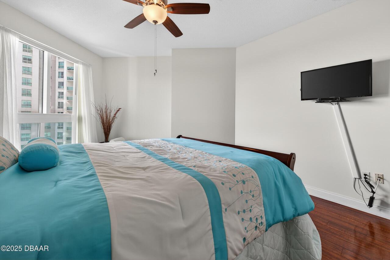 Listing Photo 24