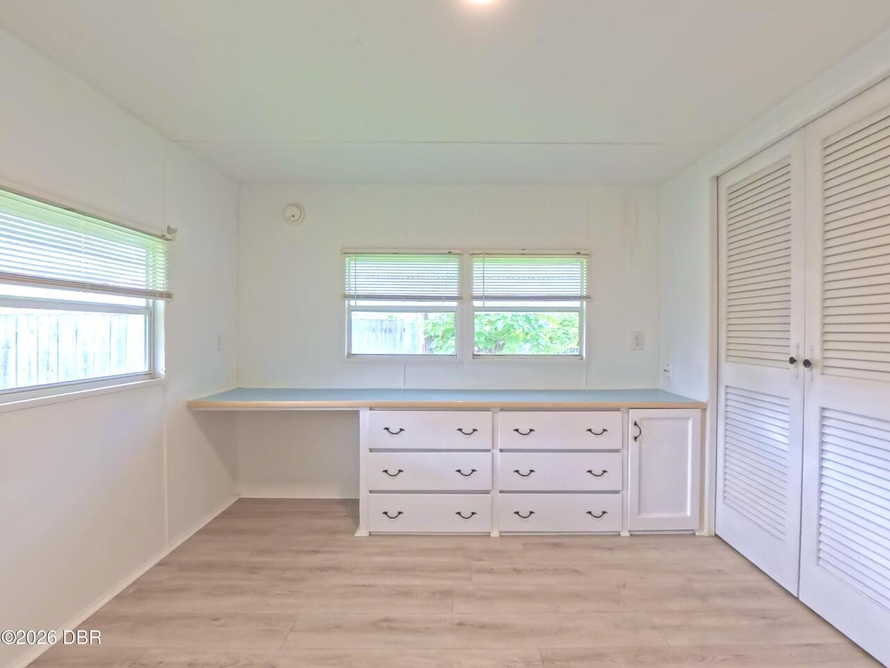 Listing Photo 12