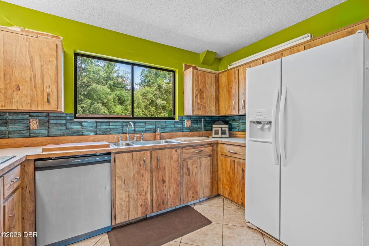 Listing Photo 18