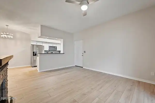 Listing Photo 13