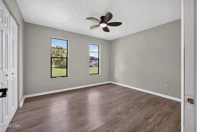 Listing Photo 15