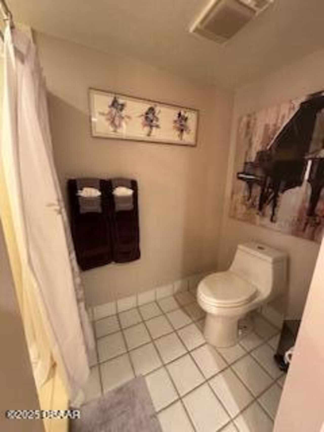 Listing Photo 34