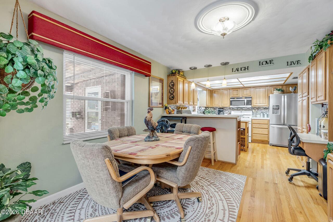 Listing Photo 18