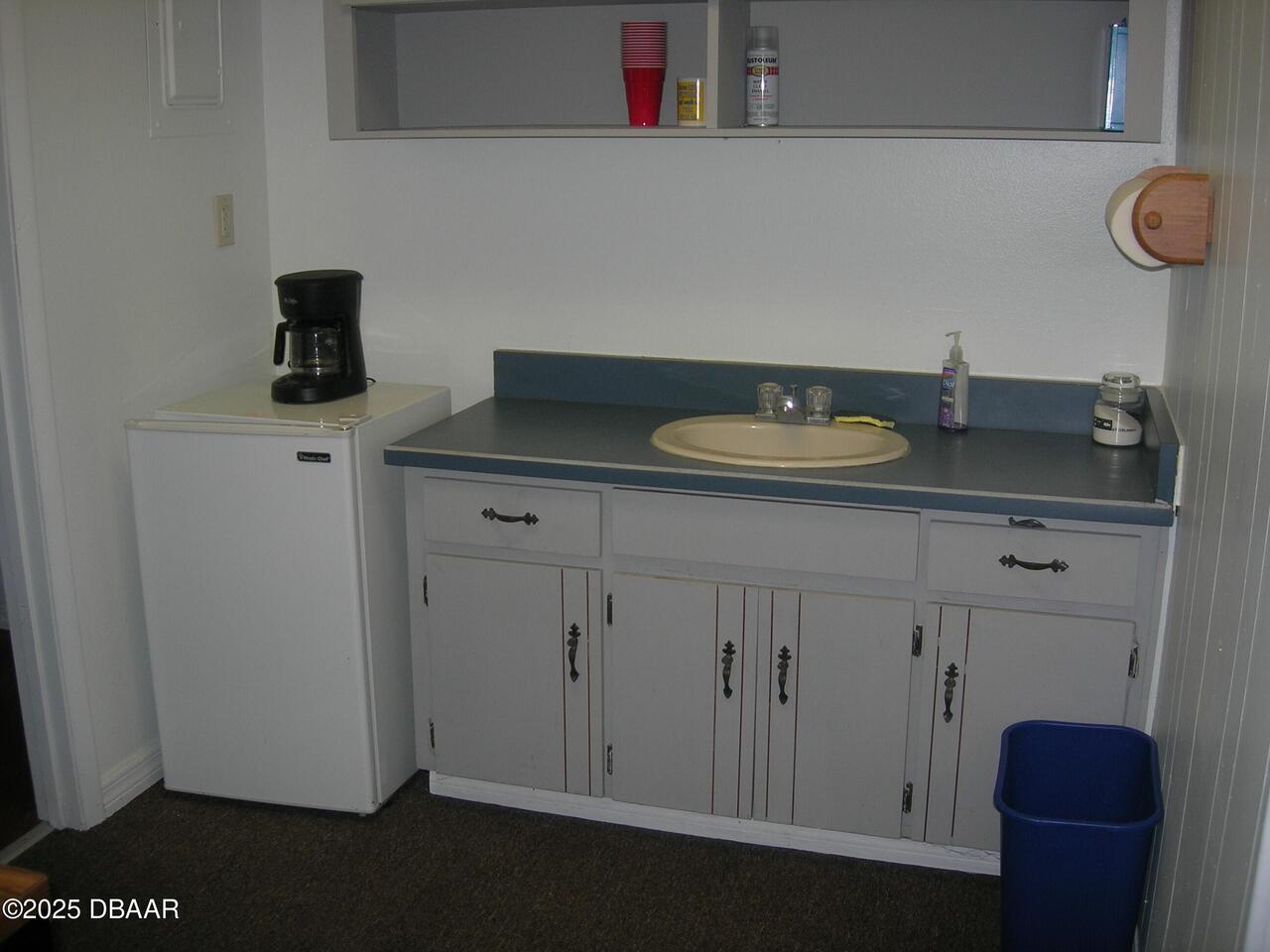 Listing Photo 8
