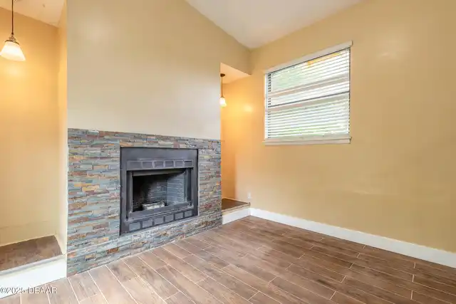 Listing Photo 13