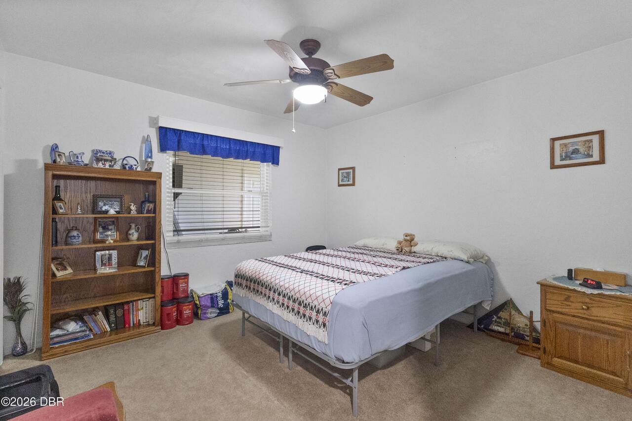 Listing Photo 11