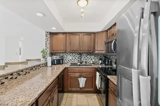 Listing Photo 16