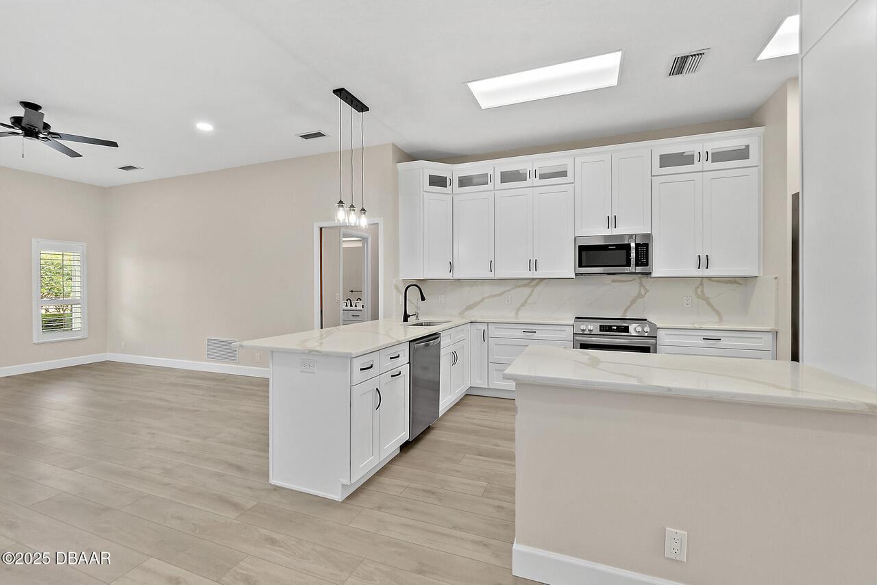 Listing Photo 16