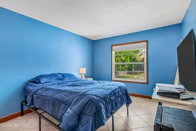 Listing Photo 16