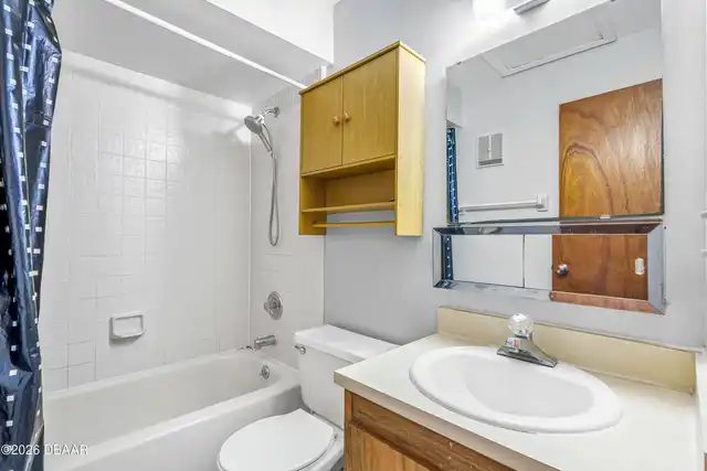 Listing Photo 18