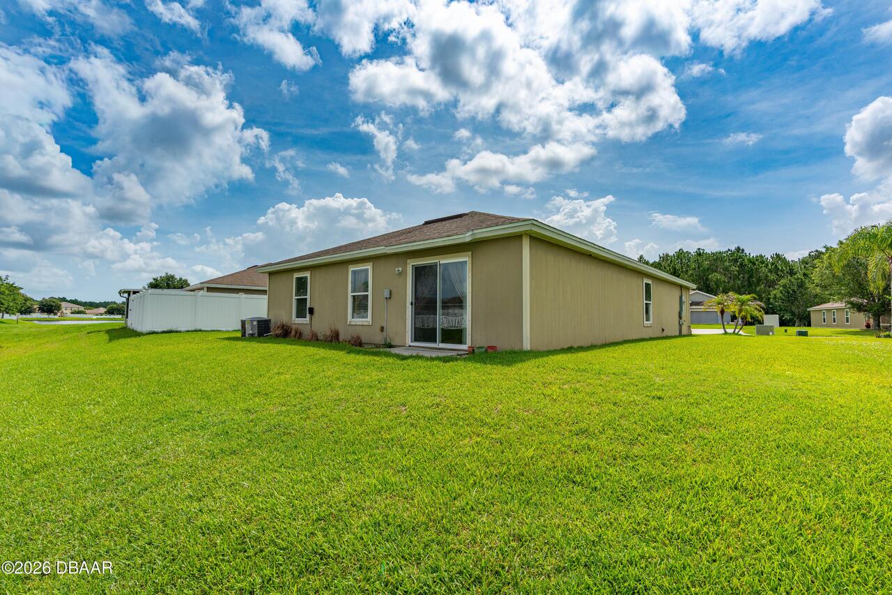 Listing Photo 11