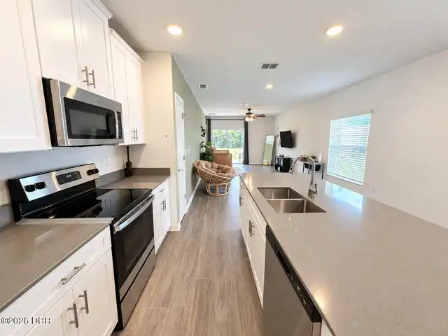 Listing Photo 8