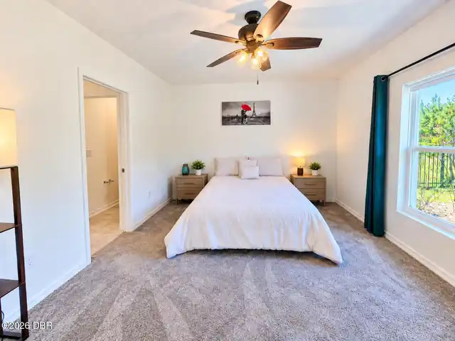 Listing Photo 15
