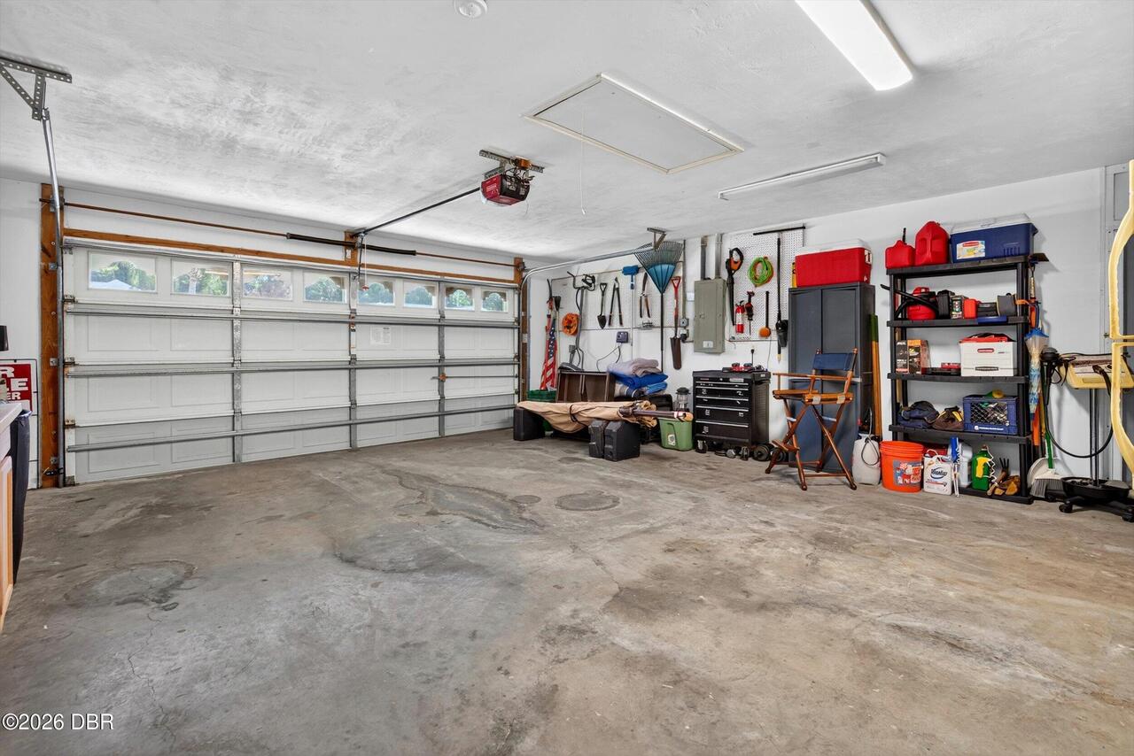 Listing Photo 43