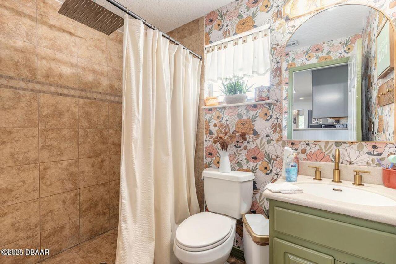 Listing Photo 18