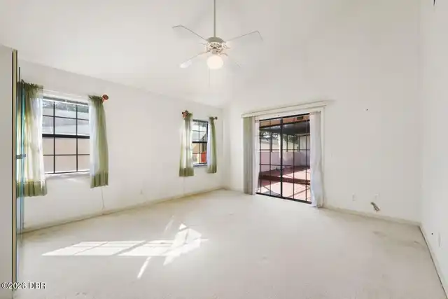Listing Photo 22