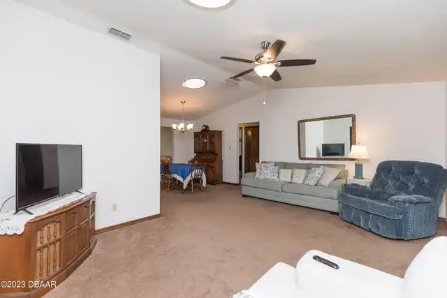 Listing Photo 13