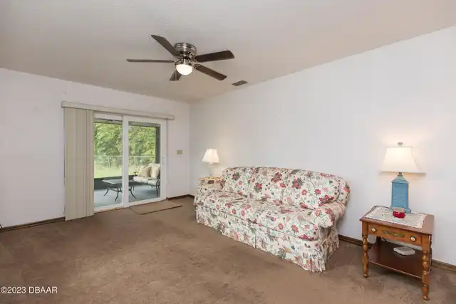 Listing Photo 23