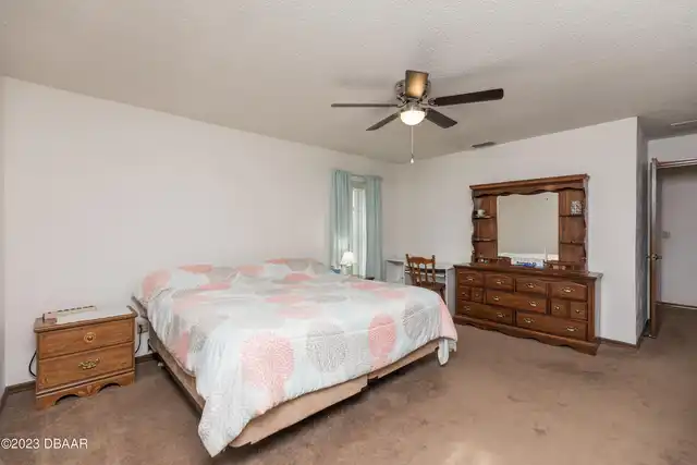 Listing Photo 32