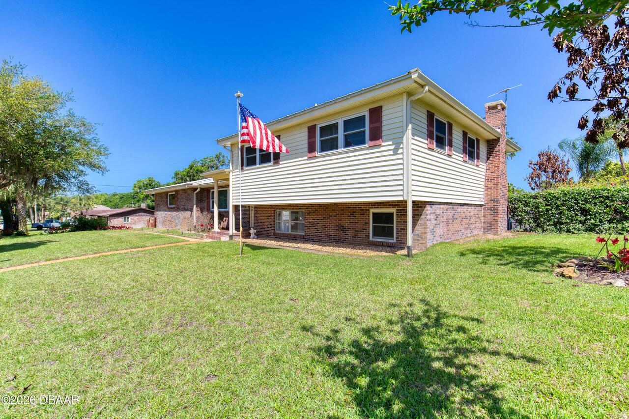 Listing Photo 9