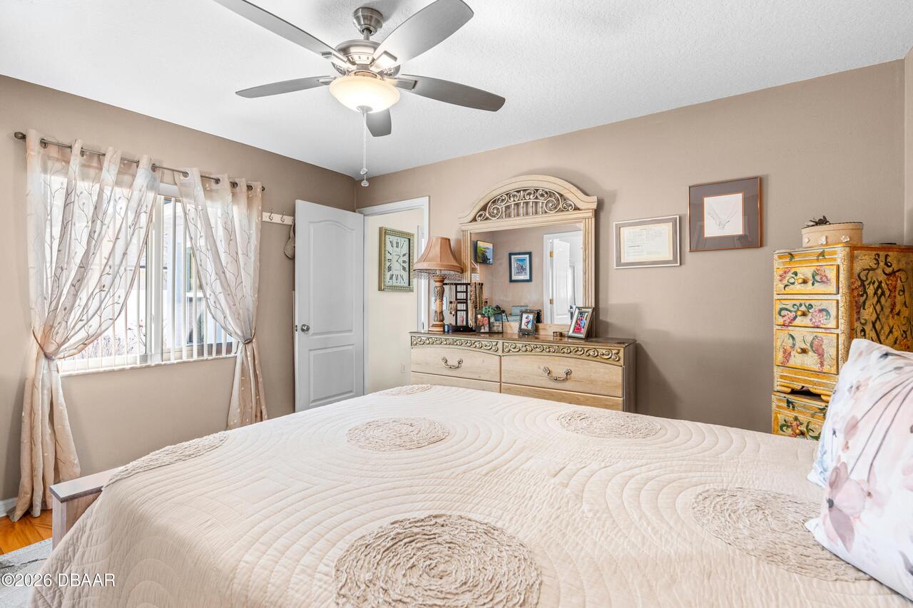 Listing Photo 22