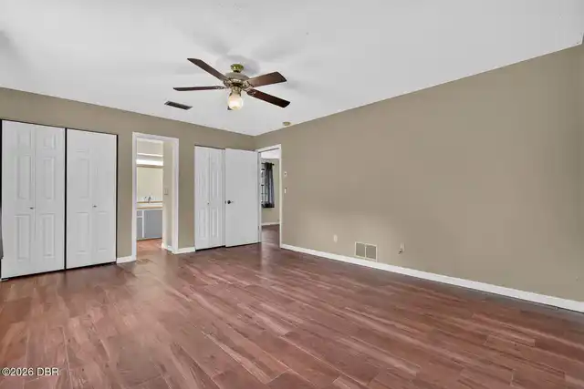 Listing Photo 25