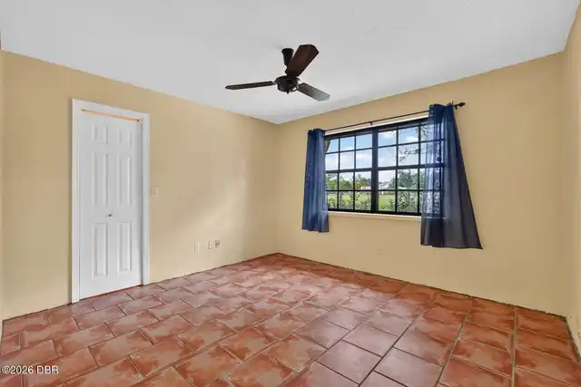 Listing Photo 29