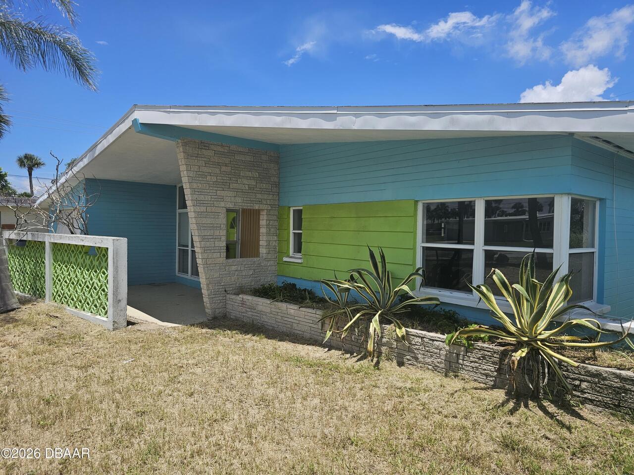 Listing Photo 12