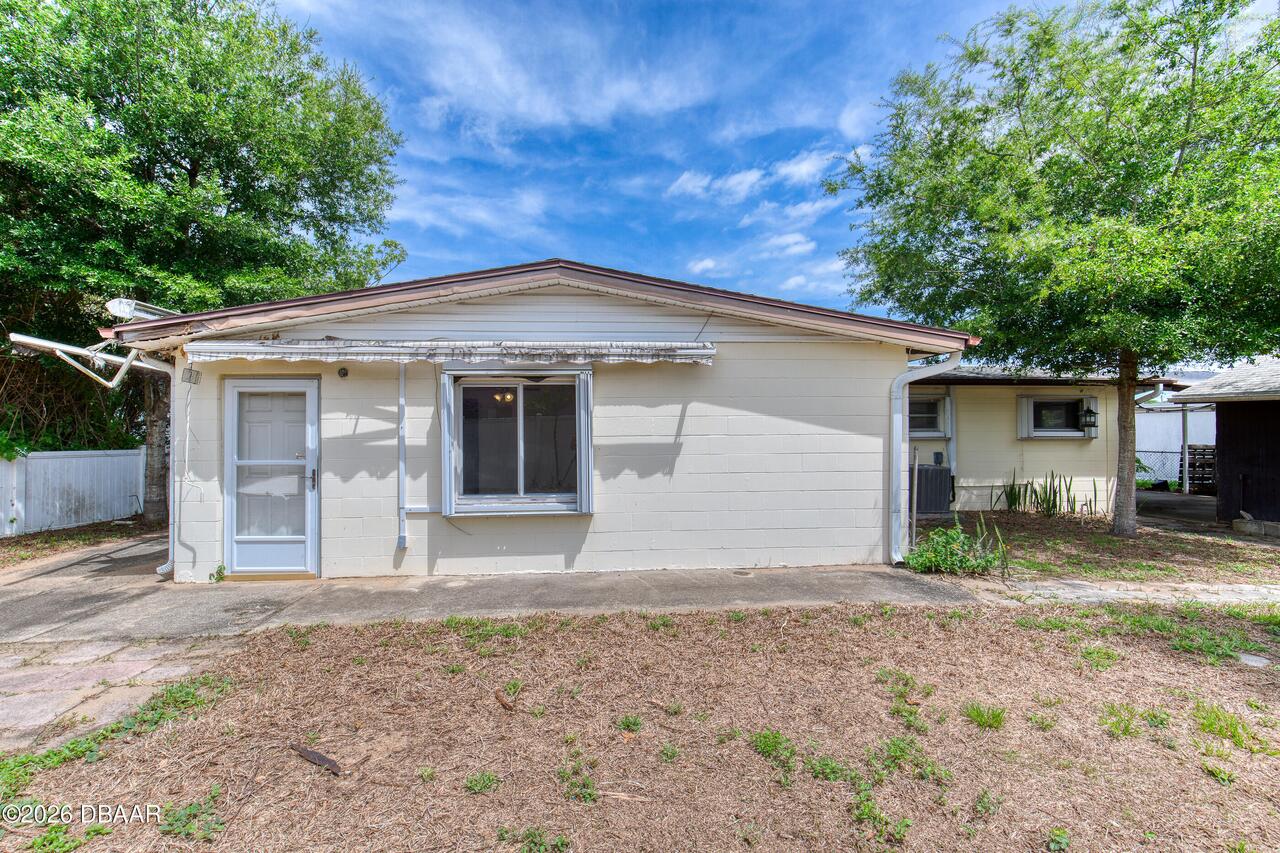 Listing Photo 8