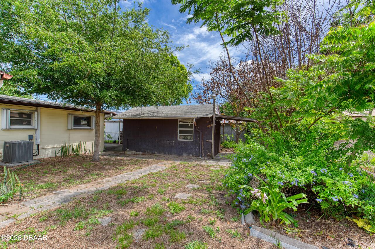 Listing Photo 9
