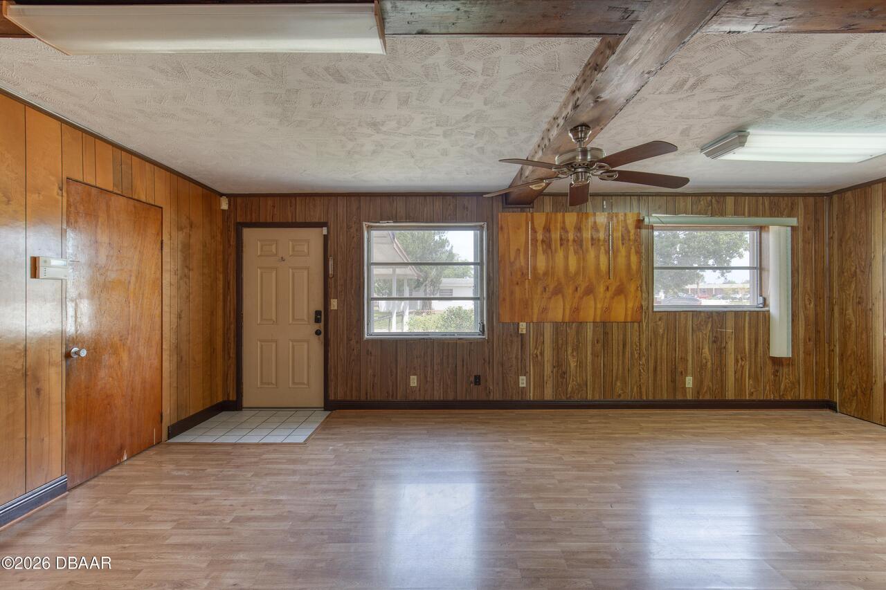 Listing Photo 16