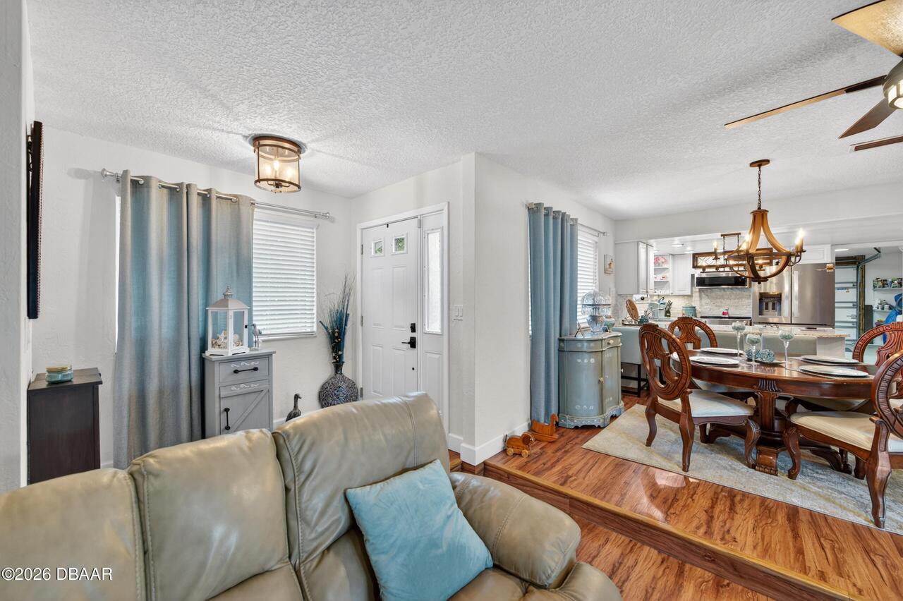 Listing Photo 7