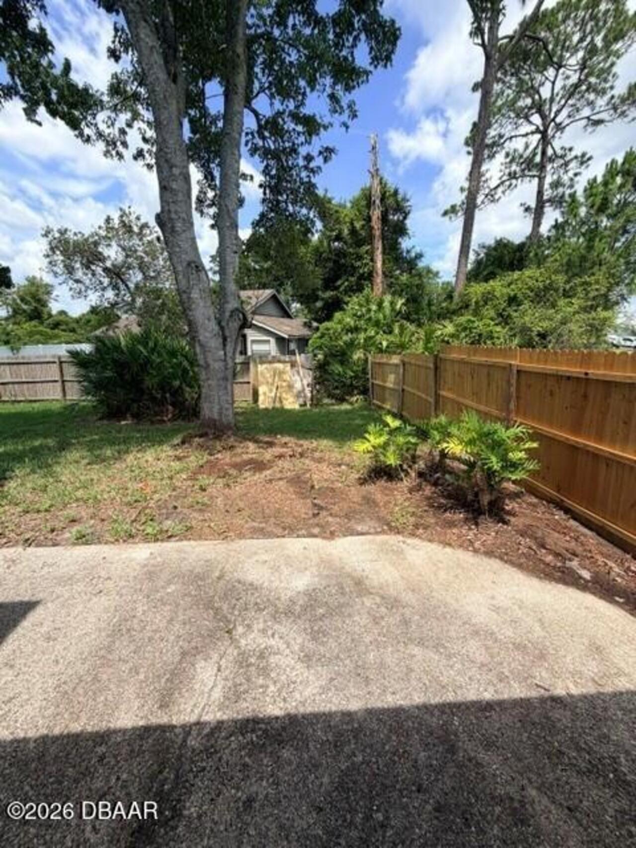 Listing Photo 10