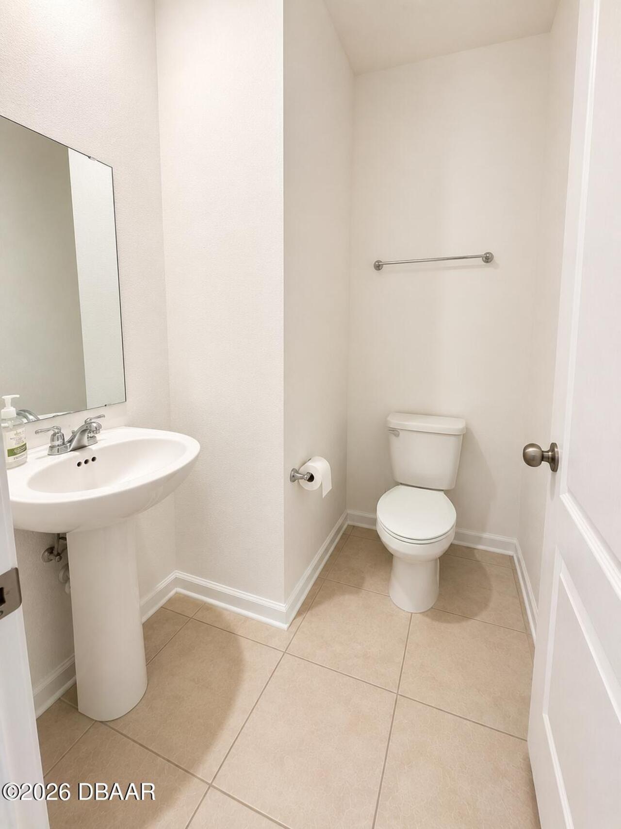Listing Photo 12