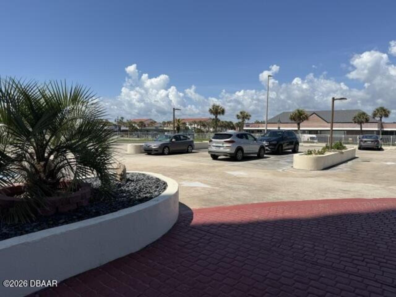 Listing Photo 33