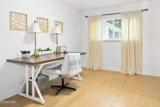 Listing Photo 18