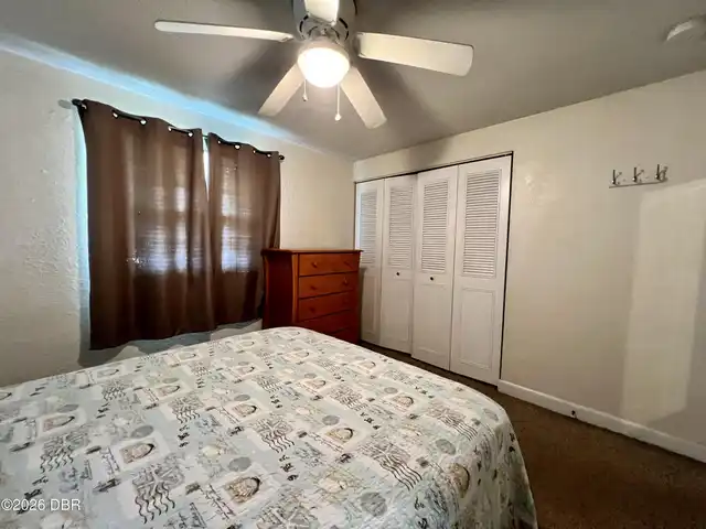 Listing Photo 12