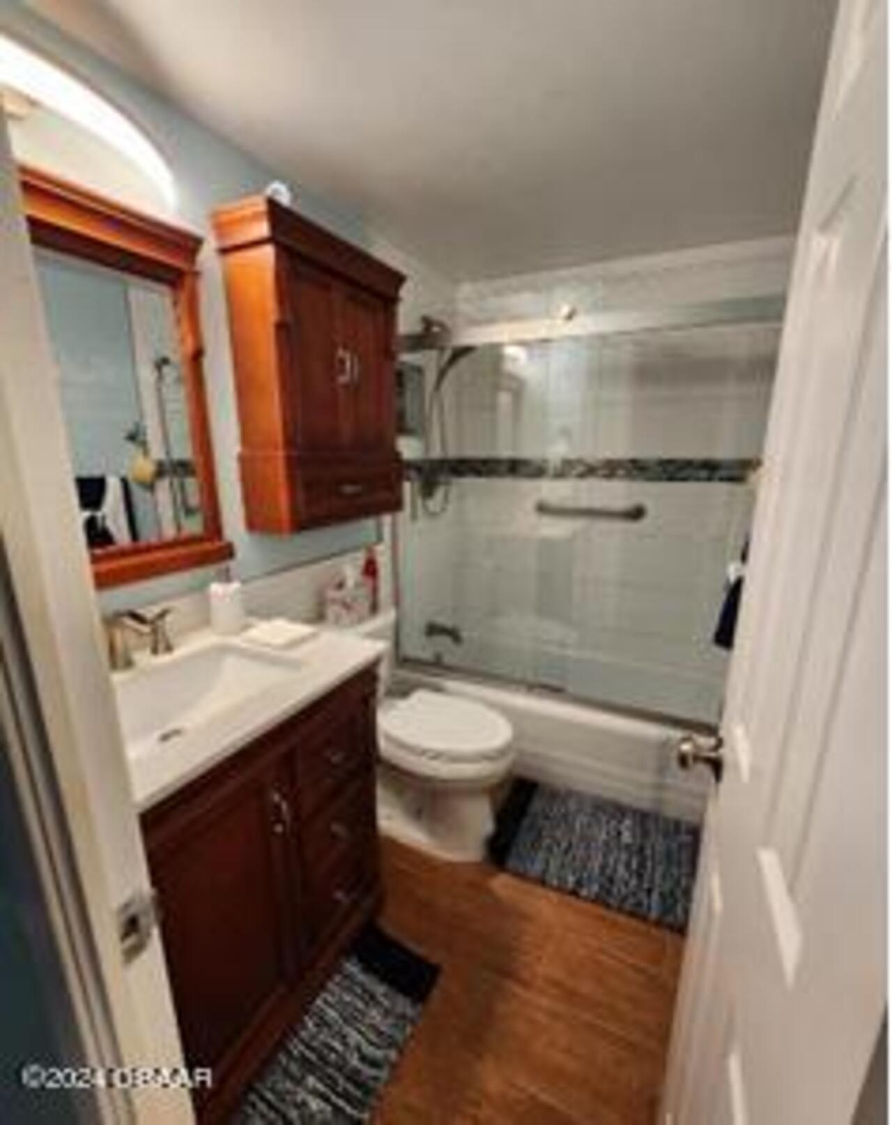 Listing Photo 6