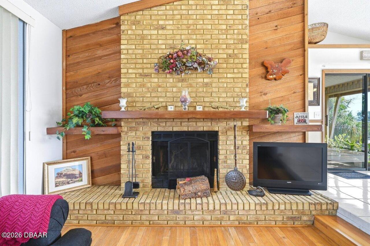 Listing Photo 19