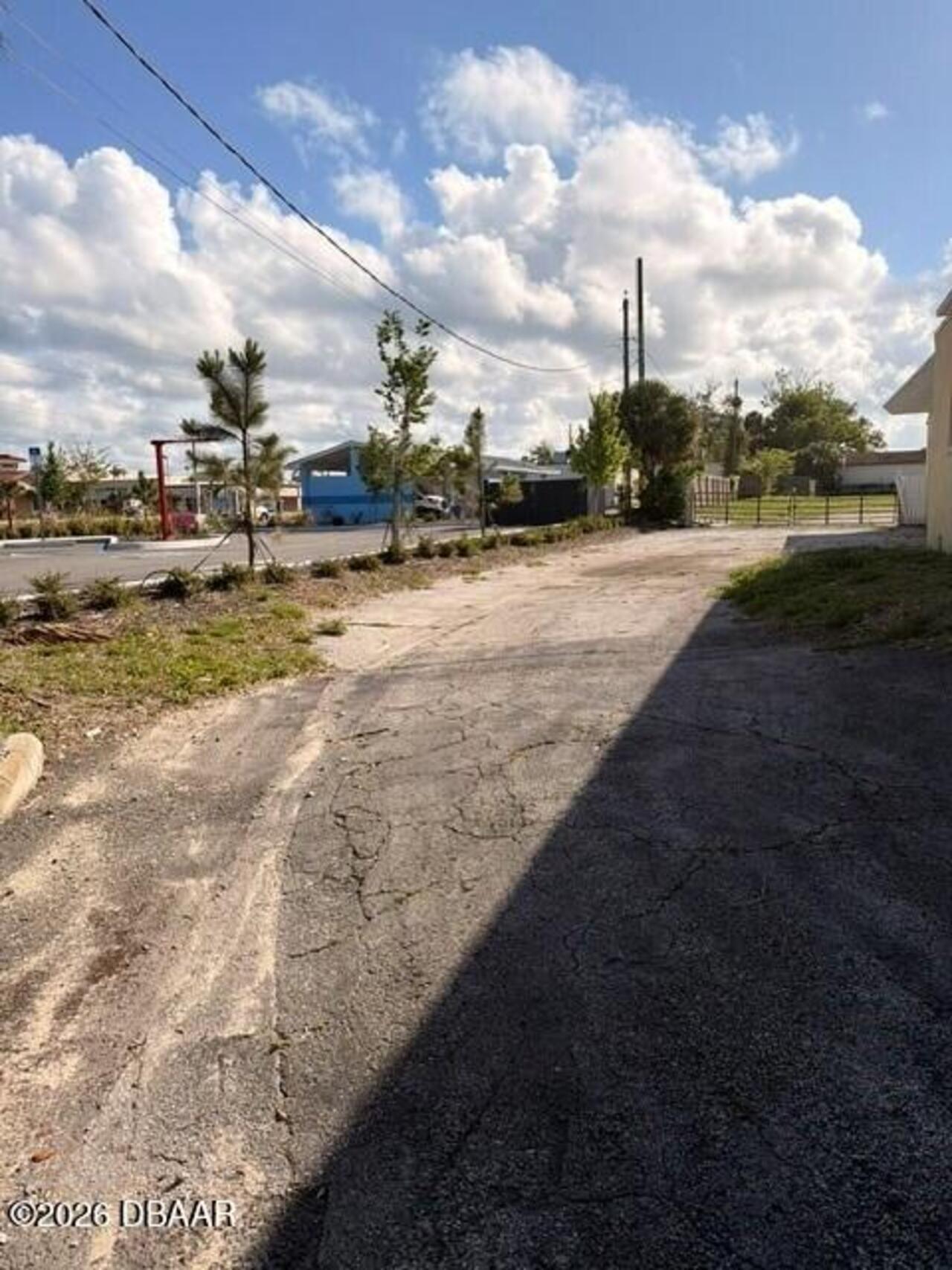 Listing Photo 7