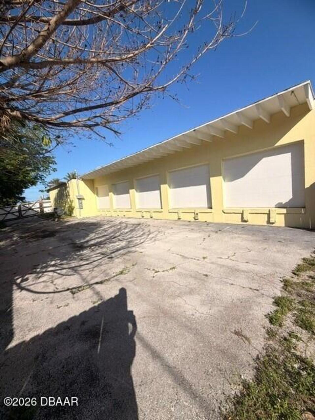 Listing Photo 11