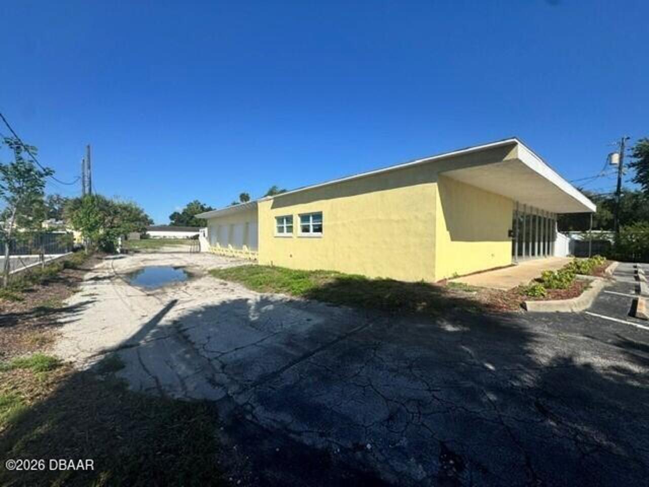 Listing Photo 12